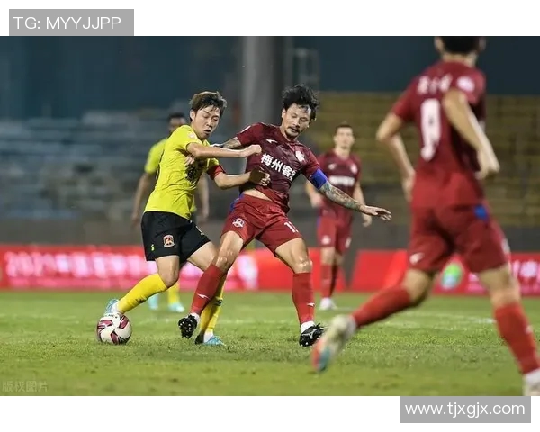 重庆足球队以84分稳居锦标赛积分榜首位展现强劲实力