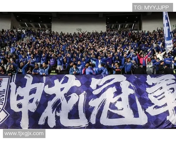 上海足球队意识争议引发热议球迷与专家各持己见的背后故事